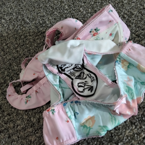 Dolls Kill x Holly Hobbie bra and panties - Picture 8 of 9